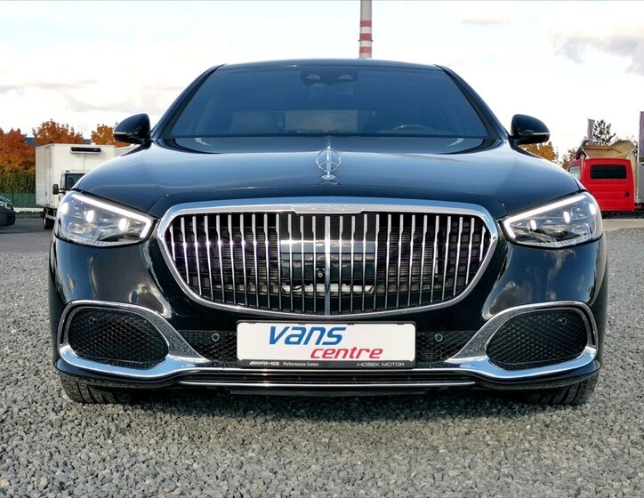 Mercedes-Benz Třídy S Ostatní 6,0 l 450 kw