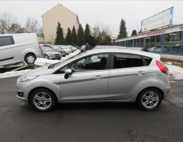 Ford Fiesta Hatchback 998,0 74 kw