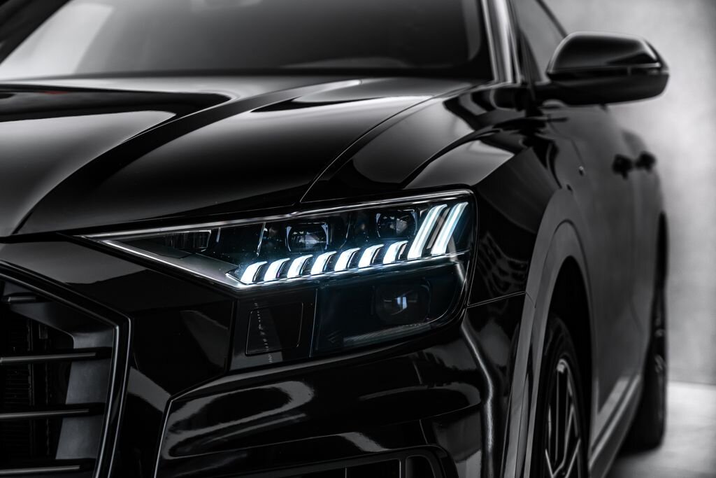 Audi Q8 SUV / Terénní 3,0 l 210 kw