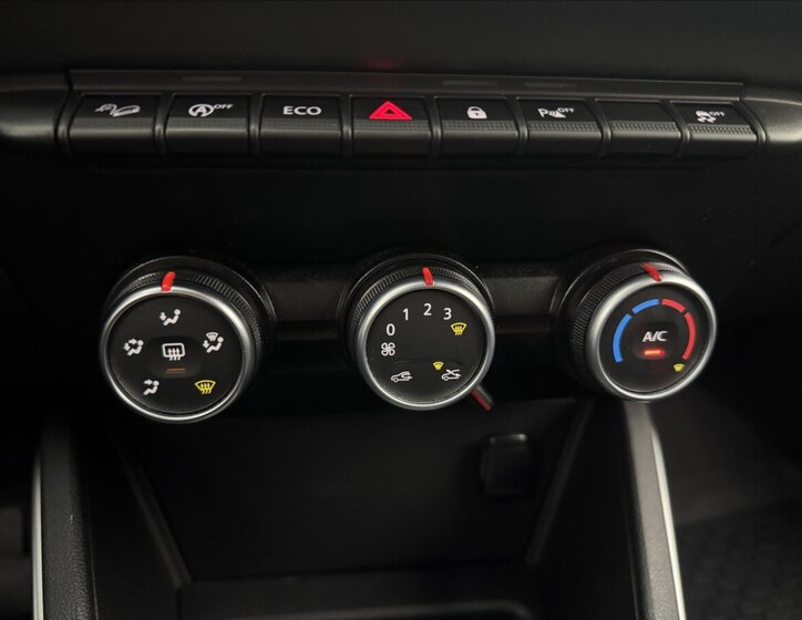 Dacia Duster SUV / Terénní 1,3 l 110 kw