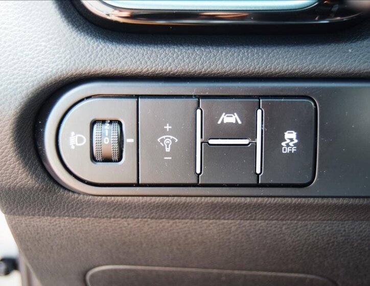 KIA XCeed SUV / Terénní 0,0 132 kw