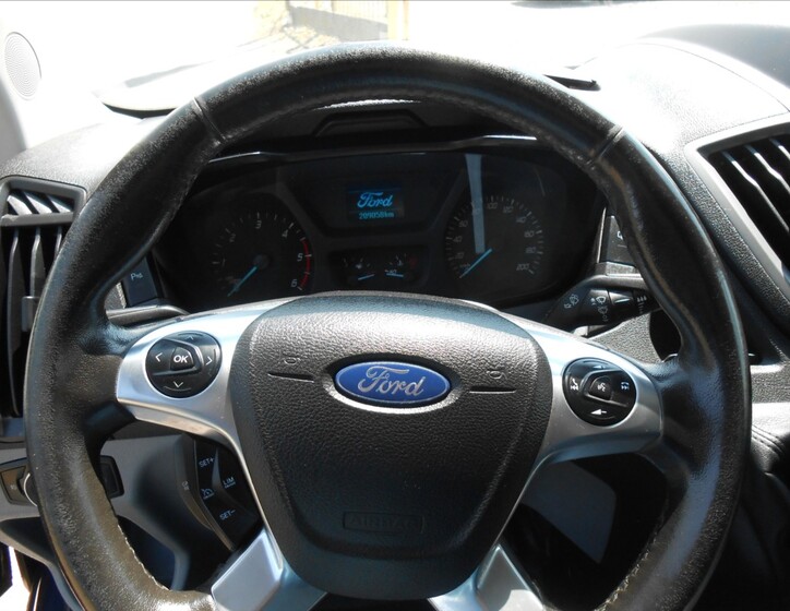 Ford Transit 17