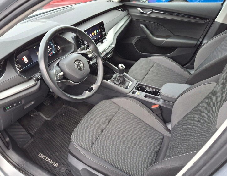 Škoda Octavia 9