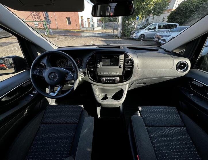 Mercedes-Benz Vito 10