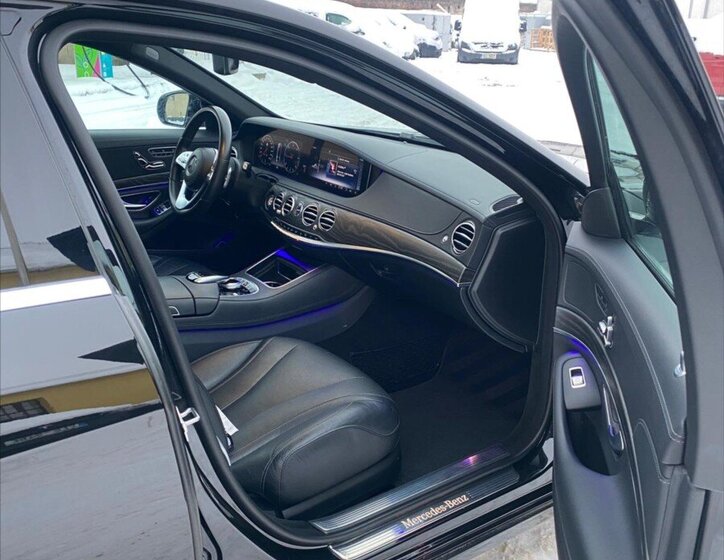 Mercedes-Benz Třídy S 13