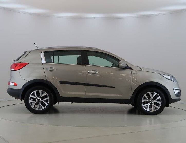 KIA Sportage SUV / Terénní 2,0 l 135 kw