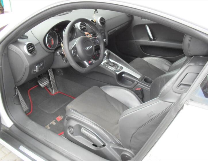 Audi TT 13