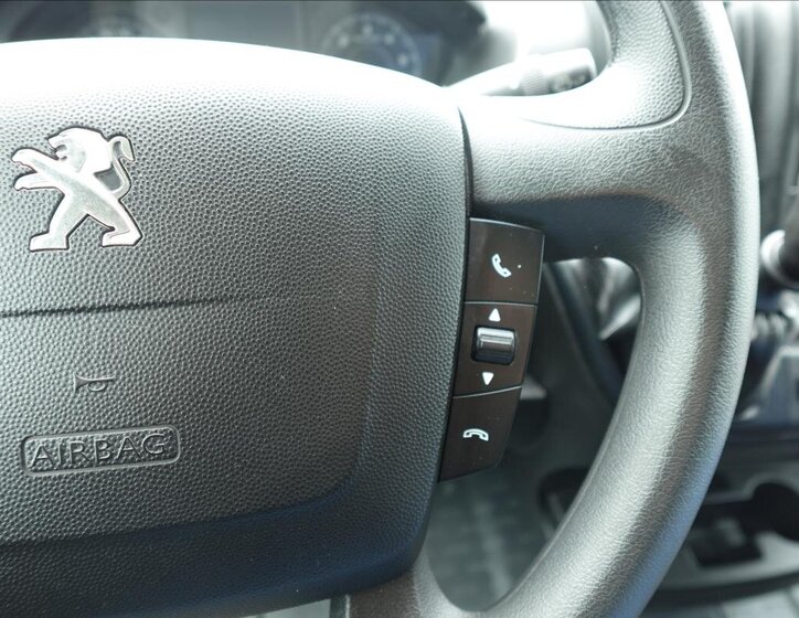 Peugeot Boxer Ostatní 2,2 l 121 kw