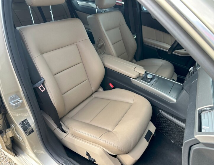 Mercedes-Benz Třídy E 13