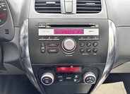 Suzuki SX4 Hatchback 1,6 l 88 kw