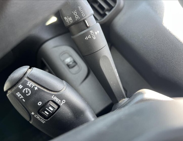 Peugeot Partner Skříň 1,5 l 75 kw