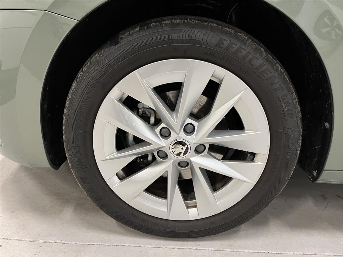 Škoda Octavia Kombi 1,5 l 110 kw