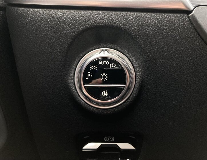 Mercedes-Benz Třídy C 16