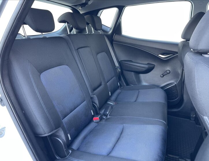 Hyundai ix20 MPV 1,4 l 66 kw