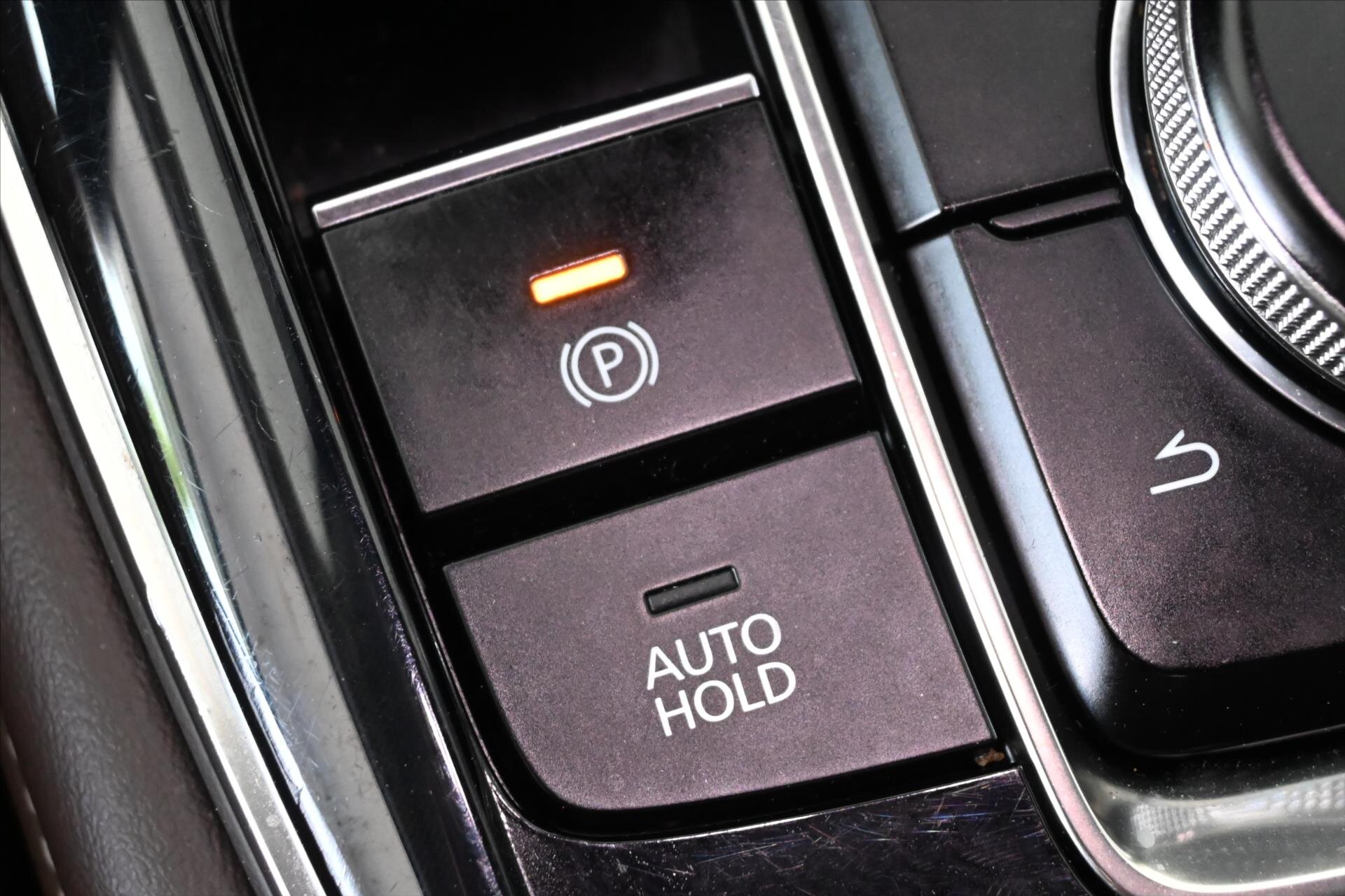 Mazda CX-30 SUV / Terénní 2,0 l 132 kw