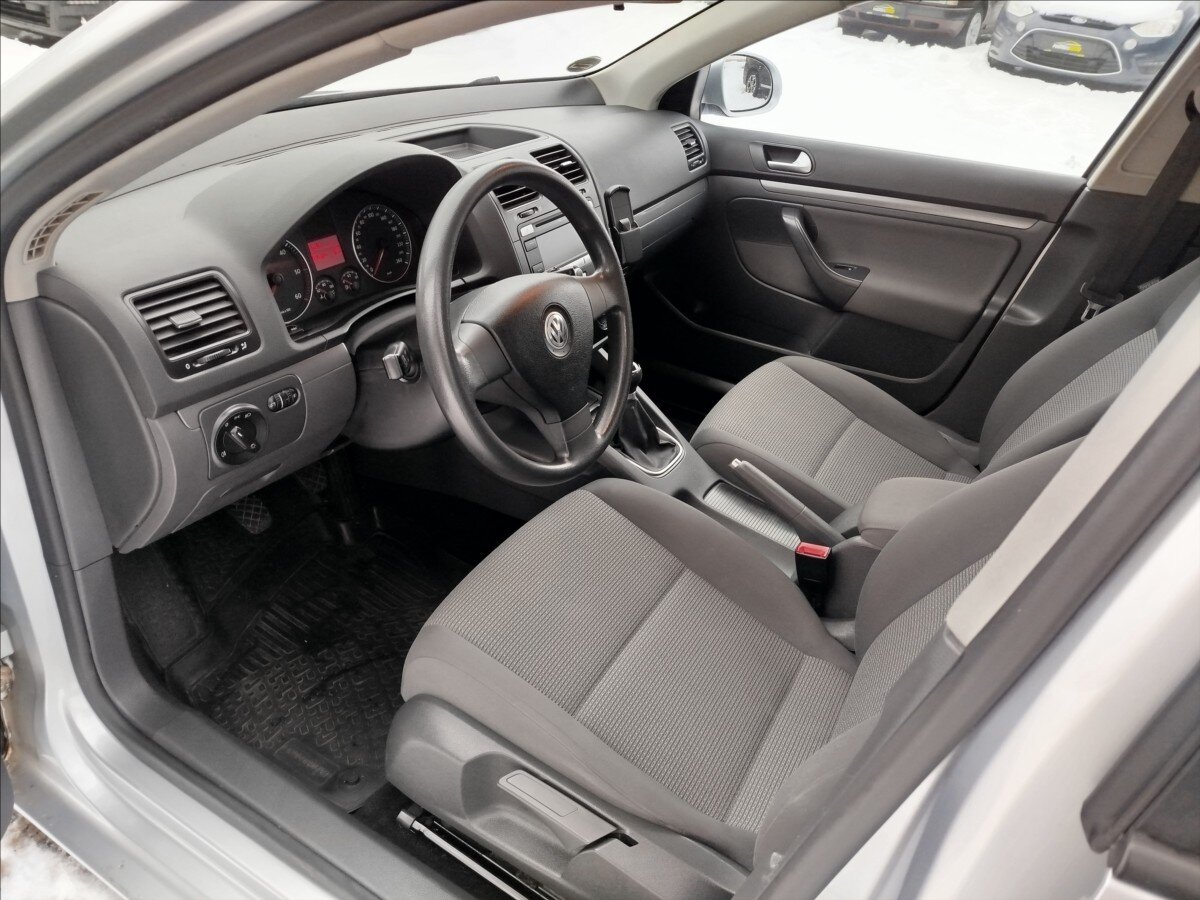 Volkswagen Golf Kombi 1,9 l 77 kw