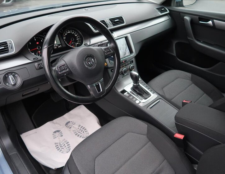 Volkswagen Passat Kombi 2,0 l 103 kw