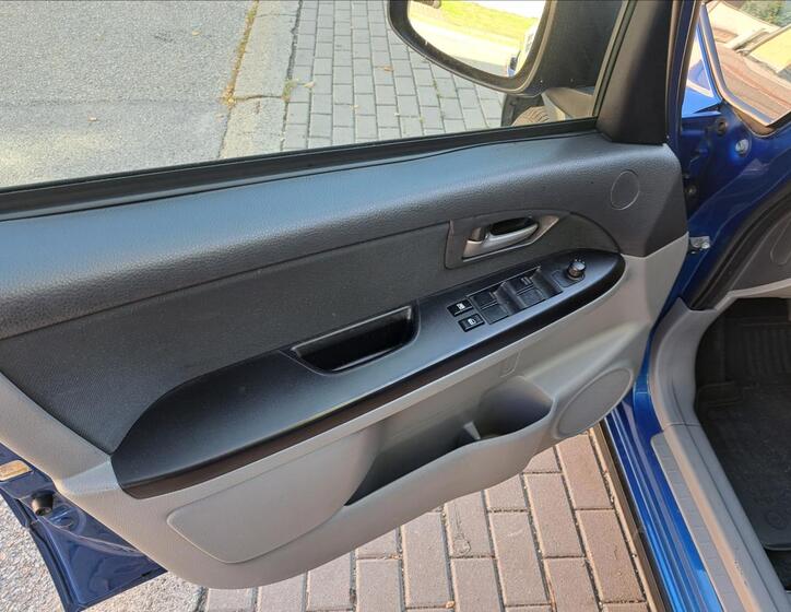 Suzuki SX4 15