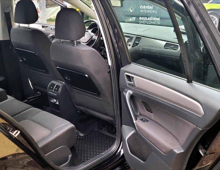 Volkswagen Golf Sportsvan 17