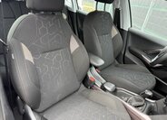 Peugeot 2008 Kombi 1,2 l 60 kw