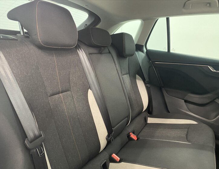 Škoda Scala Hatchback 1,5 l 110 kw