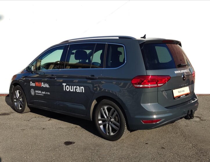 Volkswagen Touran MPV 1,5 l 110 kw