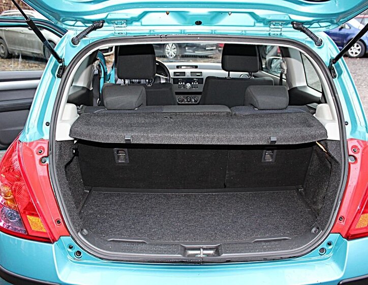 Suzuki Swift Hatchback 1,3 l 67 kw