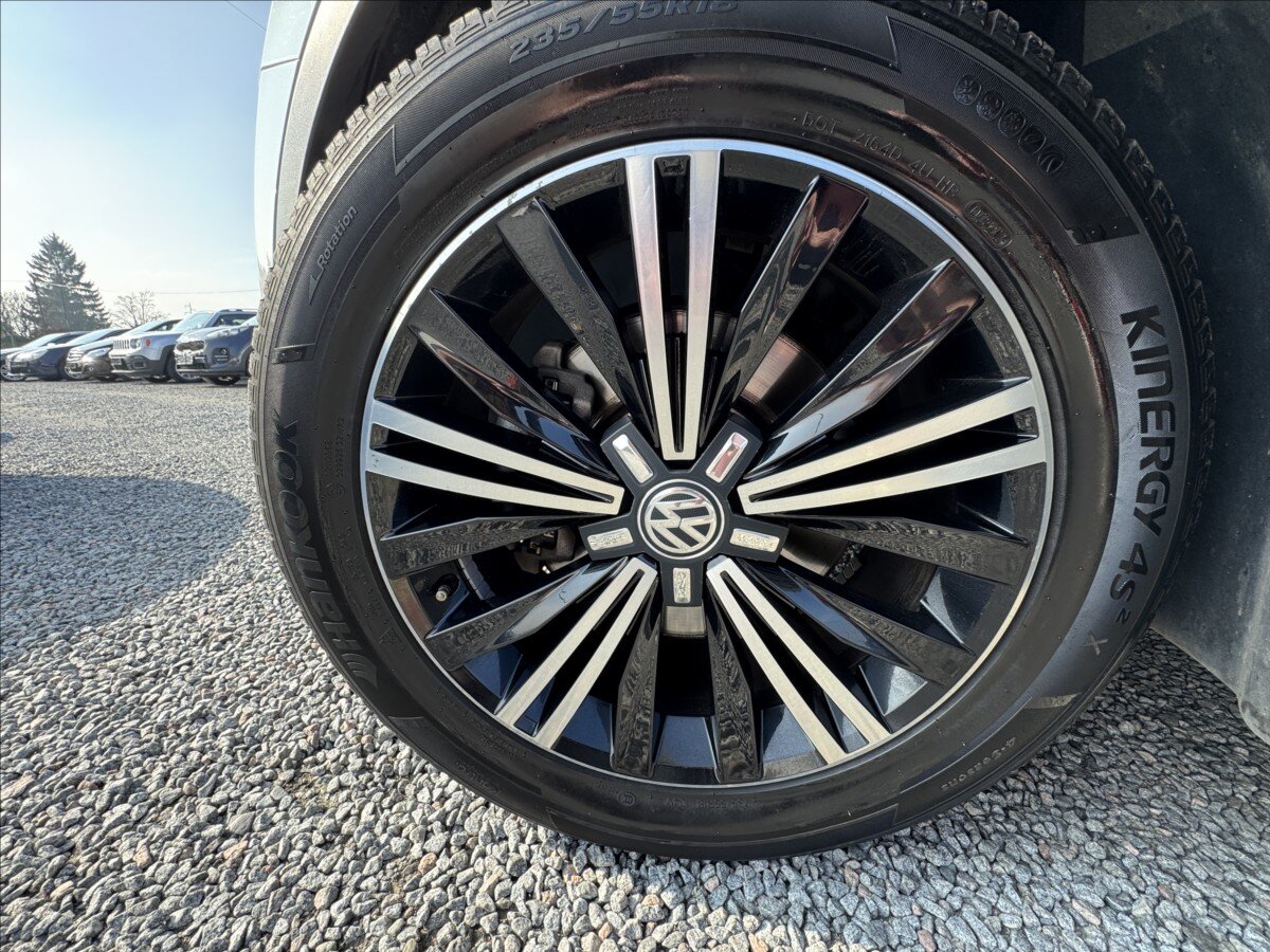 Volkswagen Tiguan SUV / Terénní 2,0 l 110 kw