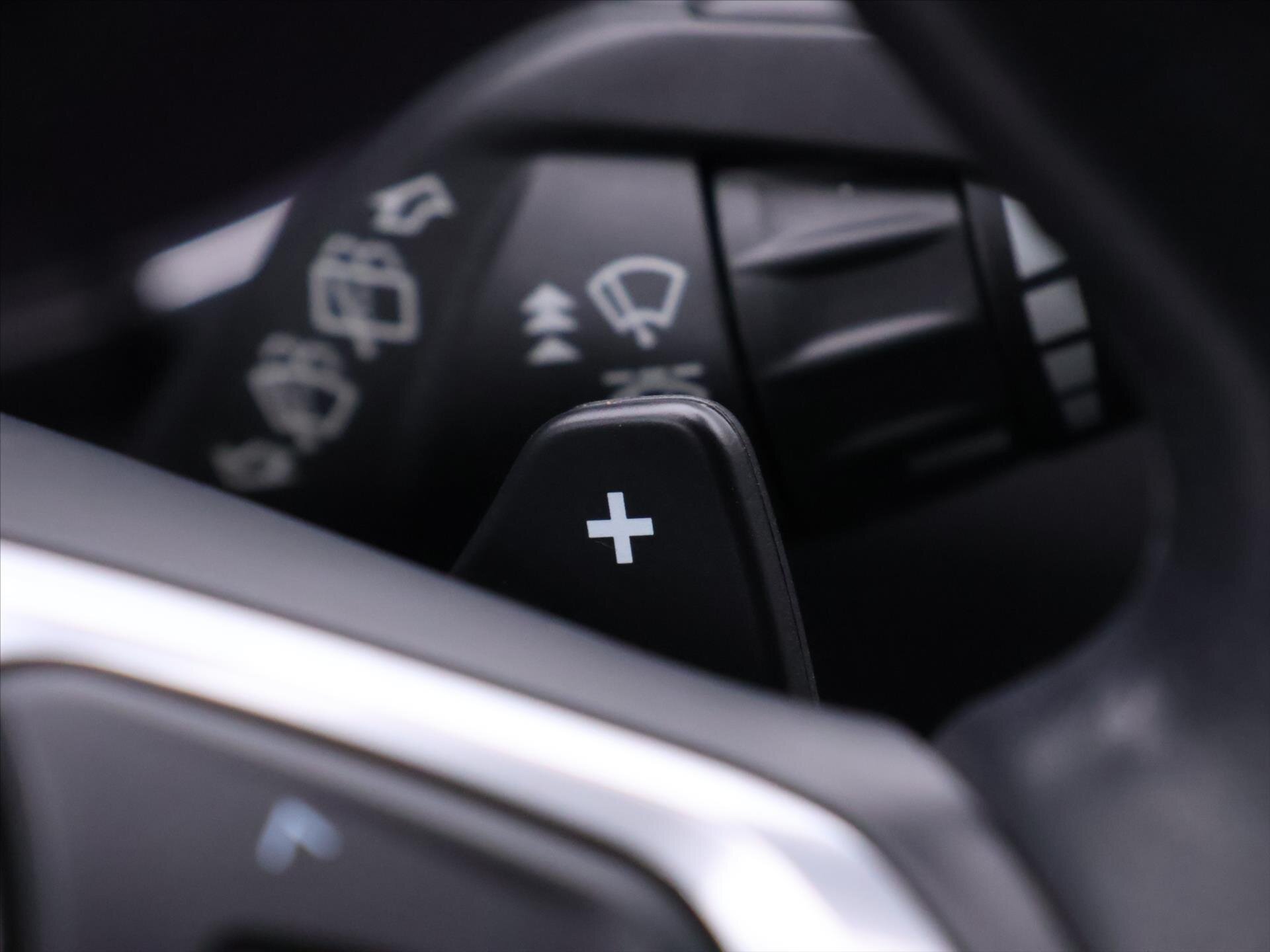 Ford S-MAX MPV 2,0 l 132 kw