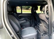 Land Rover Defender SUV 3,0 l 221 kw