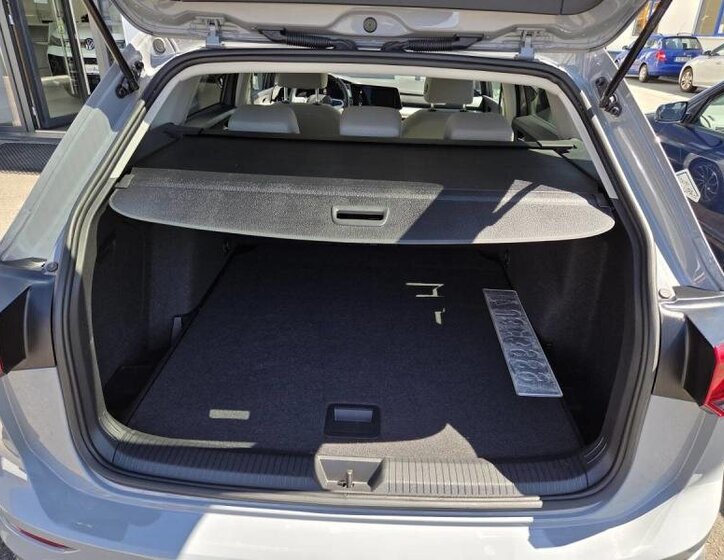 Volkswagen Golf Kombi 2,0 l 85 kw