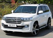 Toyota Land Cruiser 1