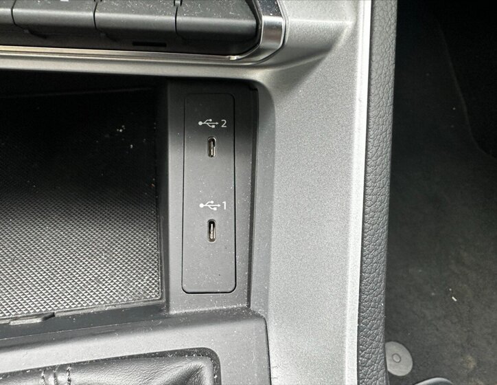 Audi Q3 Kombi 2,0 l 147 kw