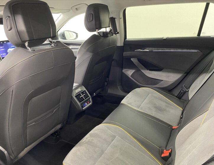 Škoda Superb Kombi 2,0 l 142 kw