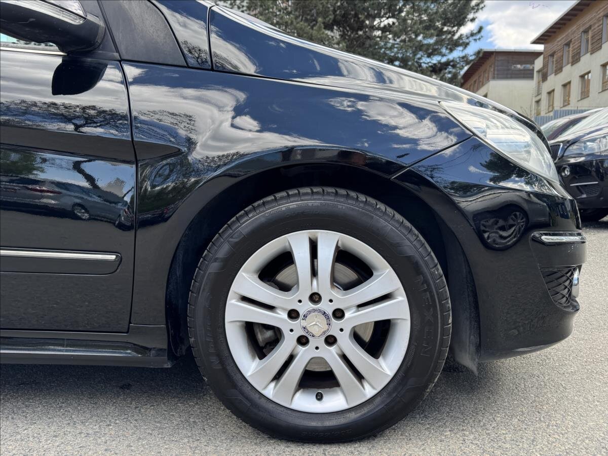 Mercedes-Benz Třídy B Hatchback 2,0 l 103 kw