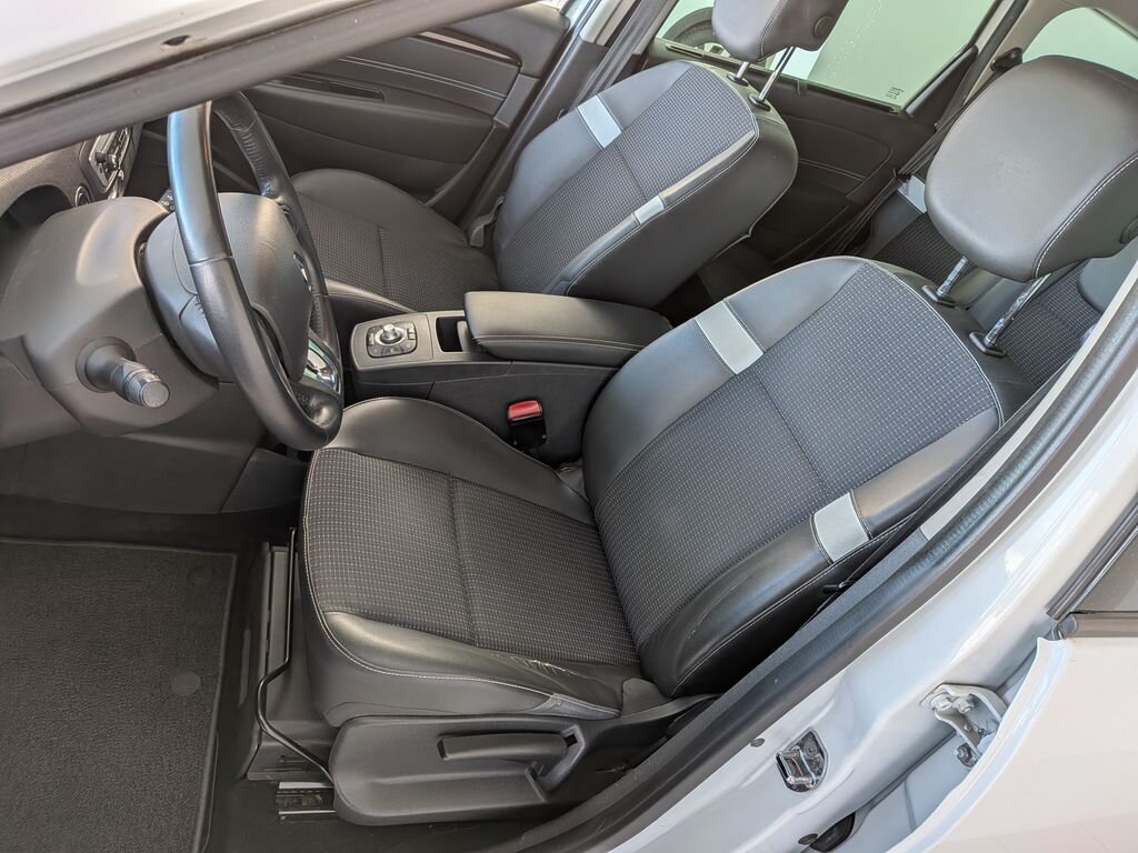 Renault Scénic MPV 1,5 l 81 kw