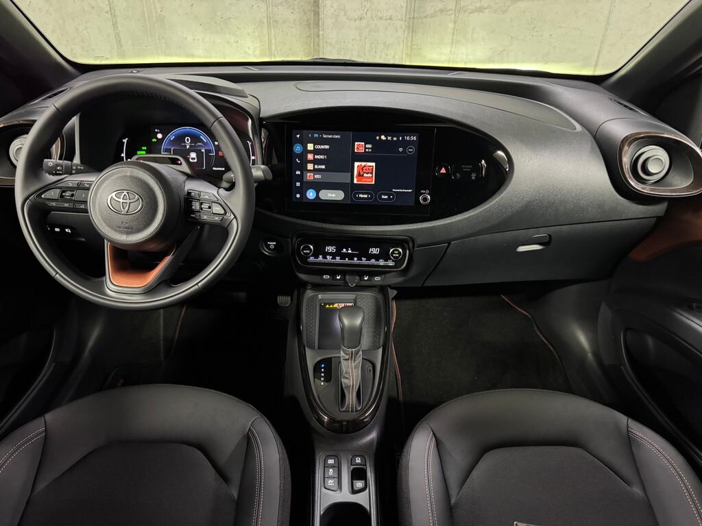 Toyota Aygo Hatchback 998,0 53 kw