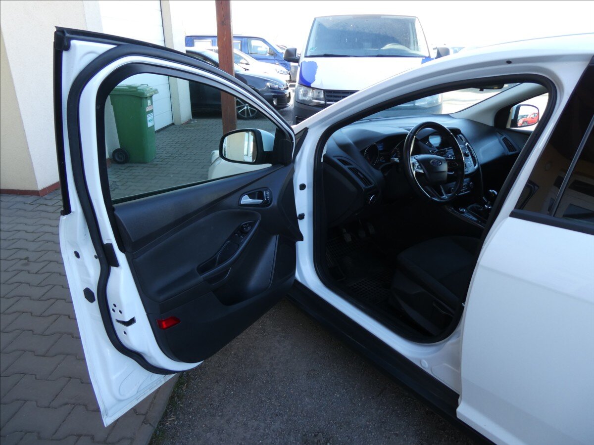 Ford Focus Kombi 1,5 l 70 kw