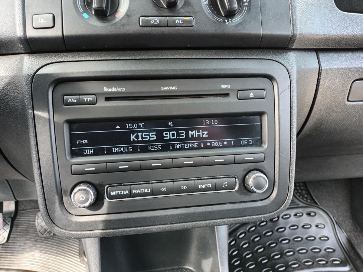 Škoda Roomster Kombi 1,2 l 77 kw