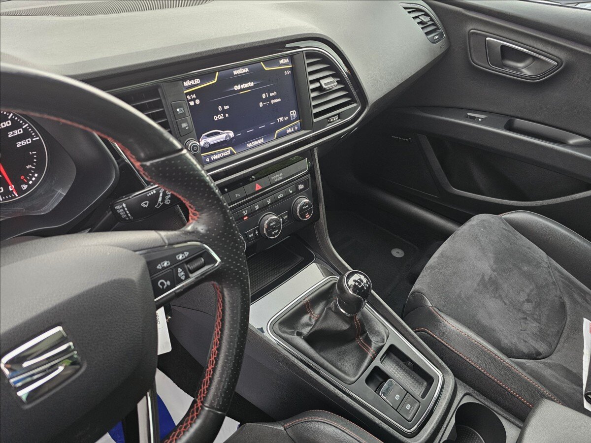 Seat Leon Hatchback 1,4 l 110 kw