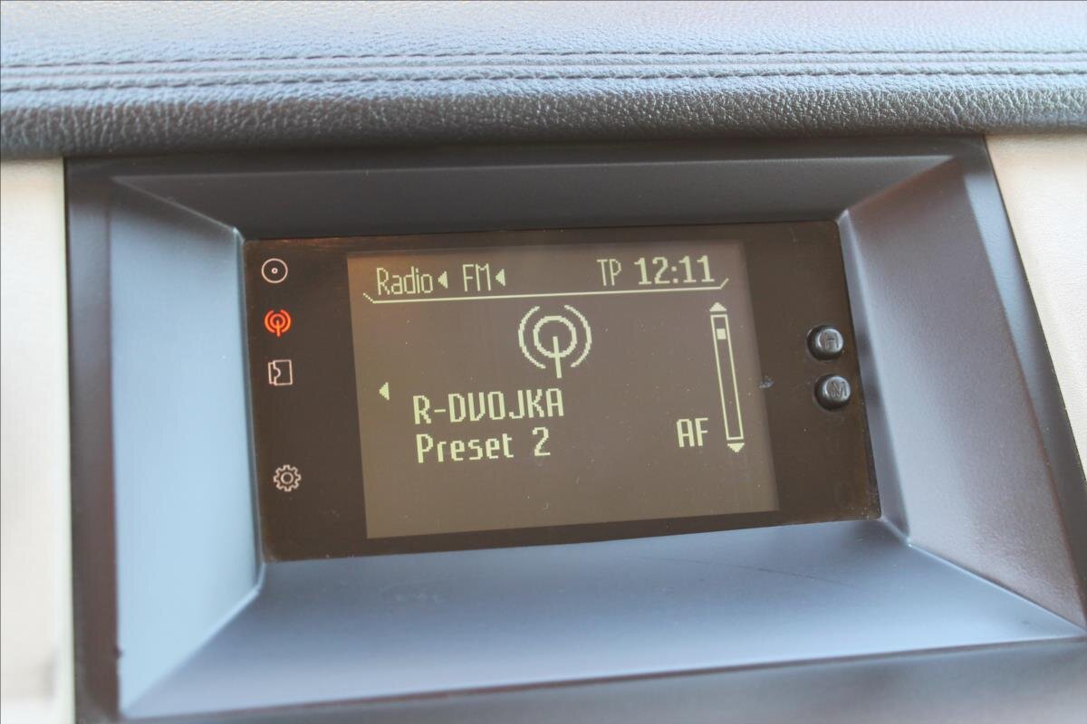 Land Rover Discovery SUV / Terénní 3,0 l 155 kw