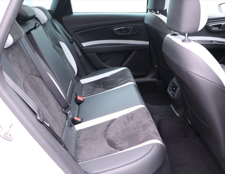 Seat Leon Kombi 2,0 l 213 kw