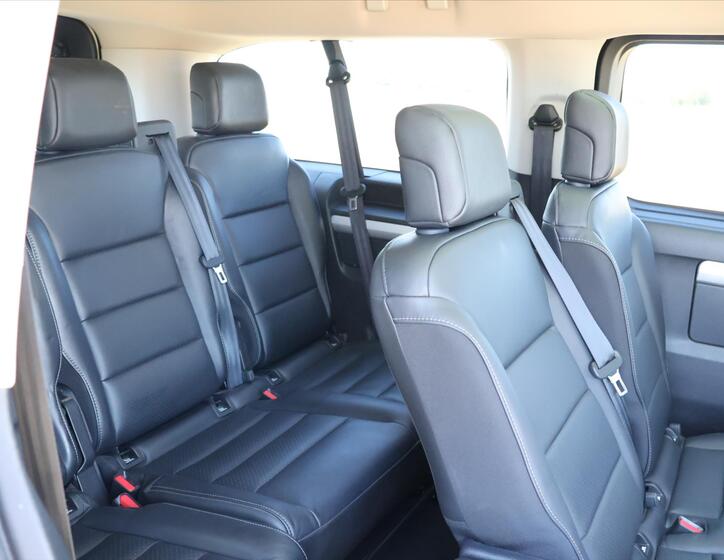 Toyota ProAce Verso 14