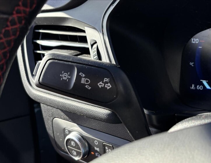 Ford Kuga SUV 2,5 l 140 kw