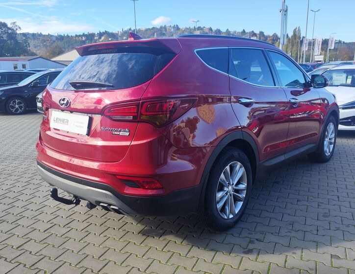 Hyundai Santa Fe 5