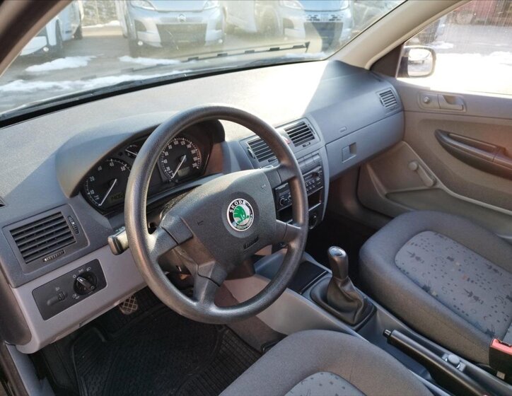Škoda Fabia Hatchback 1,4 l 44 kw