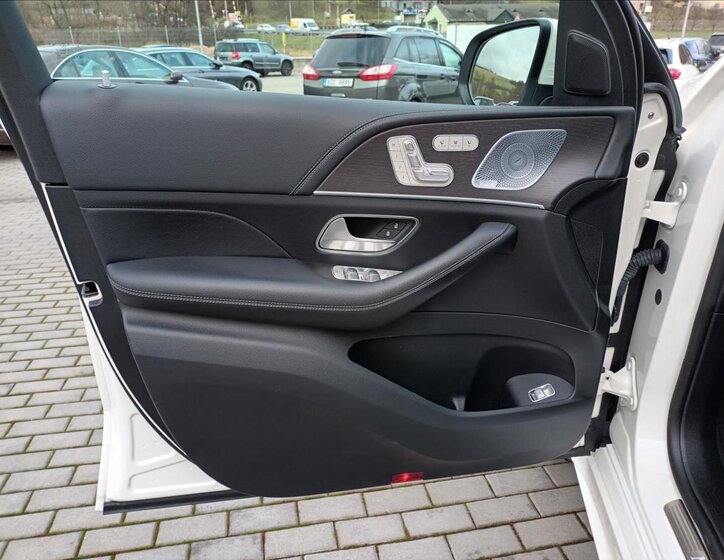 Mercedes-Benz GLE SUV 3,0 l 270 kw