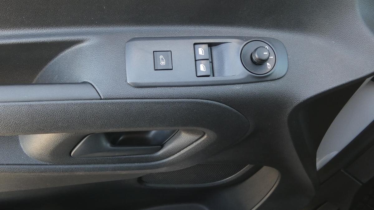 Peugeot Partner Užitková 1,5 l 75 kw