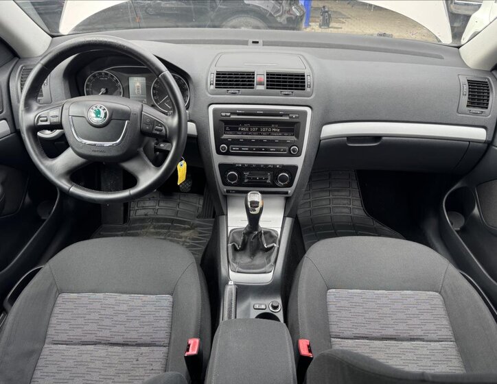 Škoda Octavia Kombi 1,6 l 77 kw