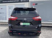 Toyota Sienna 7